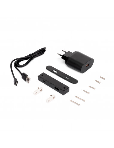 Connecteur USB A+C Linky (81x12mm) 5V DC 2A (10W) Plastique noir Plastique EMUCA 5049417