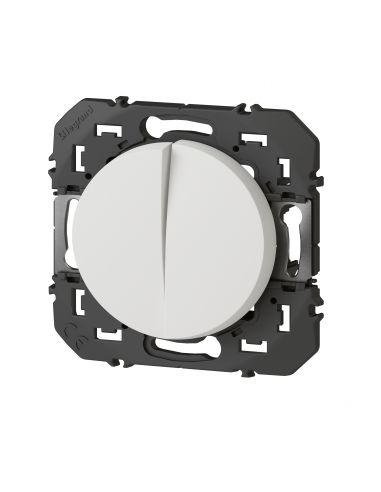 Double interrupteur ou va-et-vient dooxie 10AX 250V finition blanc LEGRAND 600002