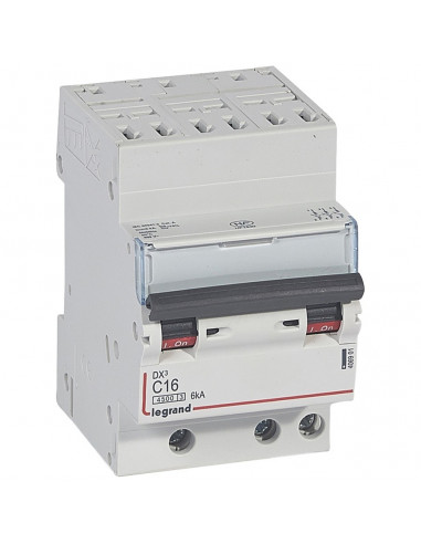 Disjoncteur DX³4500 6kA sortie basse par bornes à vis tripolaire 400V 16A courbe C 3 modules LEGRAND 406901