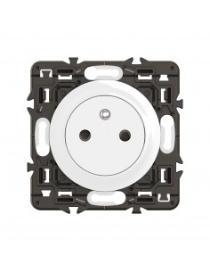 Prise 2P+T Surface Céliane enjoliveur Blanc et support LEGRAND CX0111 2