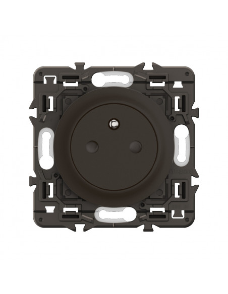 Prise 2P+T Surface Céliane enjoliveur Noir et support LEGRAND CZ0111