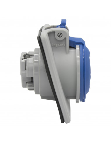 Prise à entraxes unifiés fixe P17 IP44 16A de 200V à 250V~ 2P+T LEGRAND 555184