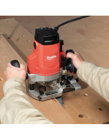 Défonceuse 1650 Watts MAKITA M3602