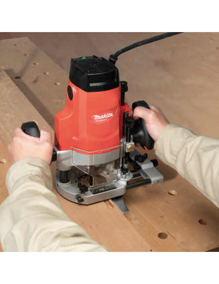 Défonceuse 1650 Watts MAKITA M3602