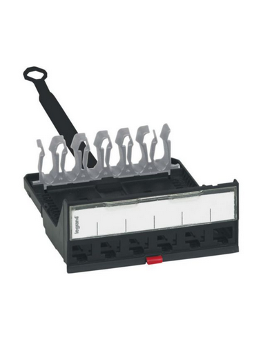 Cassette nue pour panneaux de brassage droits à équiper LCS³ LEGRAND 033755