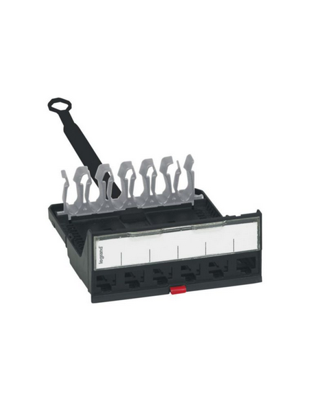 Cassette nue pour panneaux de brassage droits à équiper LCS³ LEGRAND 033755