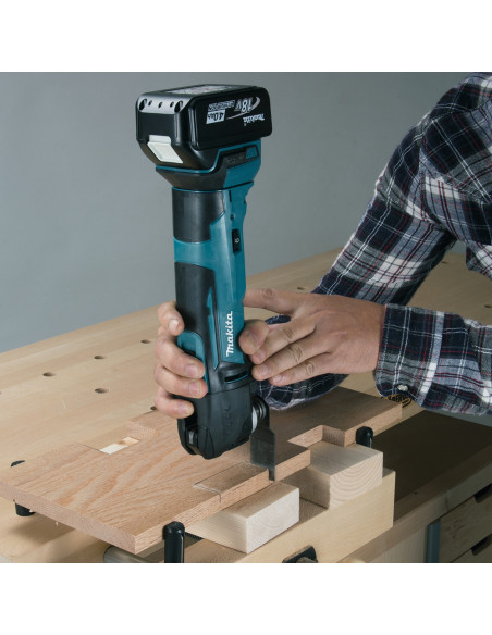 Découpeur-ponceur multifonctions 18 V Li-ion (Produit seul) MAKITA DTM51Z