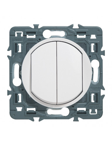 Double interrupteur ou va-et-vient Céliane Soft 10A blanc avec support LEGRAND 099721