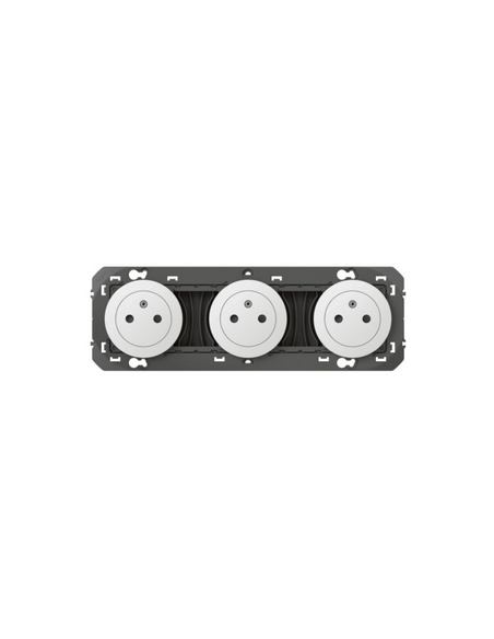 Triple prise de courant 2P+T Surface Dooxie 16A précâblées finition blanc LEGRAND 600333