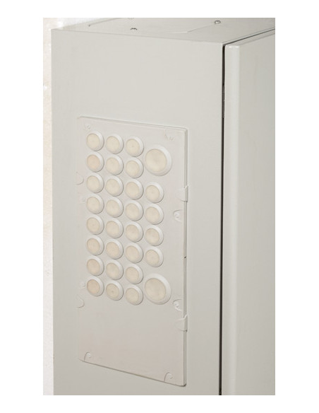 Plaque Cabstop IP55 avec 28 entrées Ø5mm à Ø14mm et 2 sorties Ø14mm à Ø24mm avec 1 réserve LEGRAND 036496