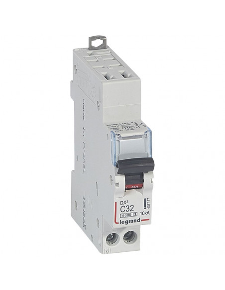 Disjoncteur DX³6000 10kA arrivée haute automatique et départ bas à vis U+N 230V~ 32A courbe C 1 module LEGRAND 407717