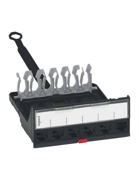 Cassette nue pour panneaux de brassage droits à équiper LCS³ LEGRAND 033755
