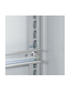 Jeu de 2 montants profilés Lina 25 pour coffrets Atlantic, Atlantic Inox et Marina hauteur 400mm longueur 337mm LEGRAND 036151