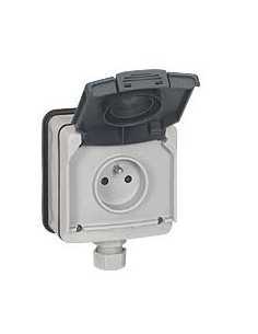 Prise de courant étanche 2P+T avec volet Plexo IP66 complet 16A 250V~ grise LEGRAND 090466 2