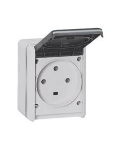SOCLE SAILLIE PLEXO 3P+T IP447 LEGRAND 055875