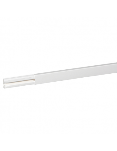 Moulure DLPlus 32x12,5mm 1 compartiment longueur 2,1m blanc LEGRAND 030015